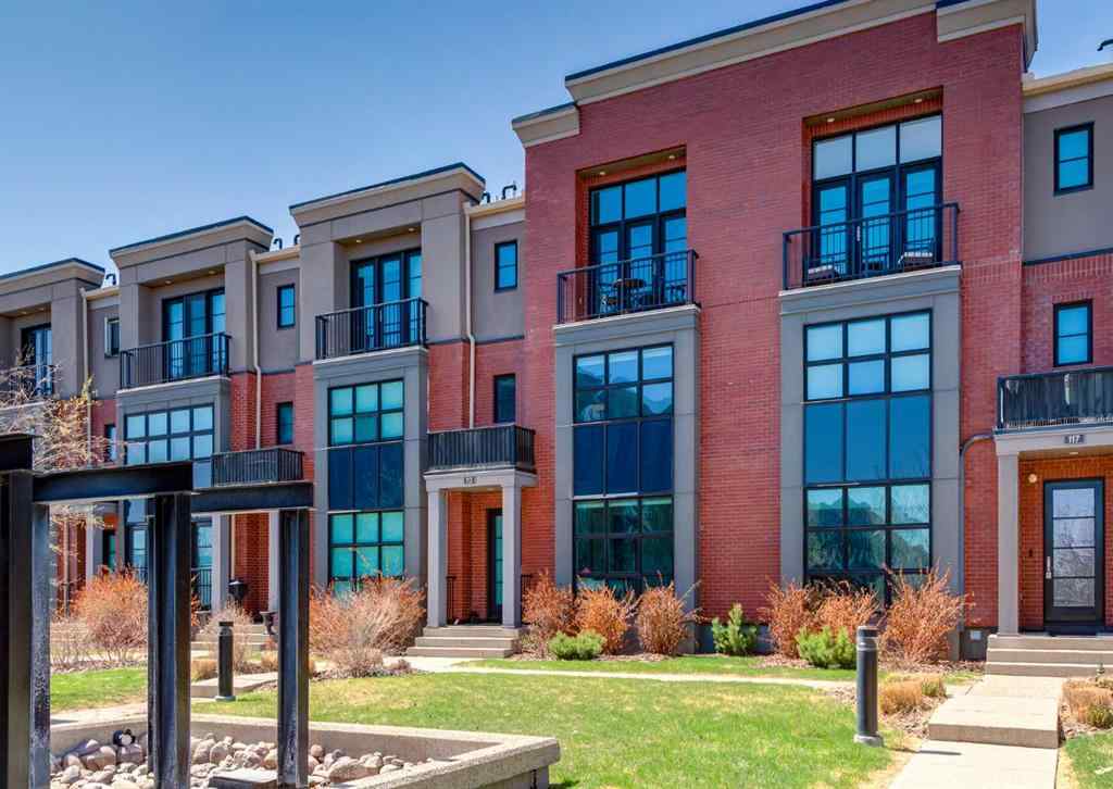 MLS® A2231335 - 113 Aspen Meadows Hill SW in Aspen Woods Calgary, Residential