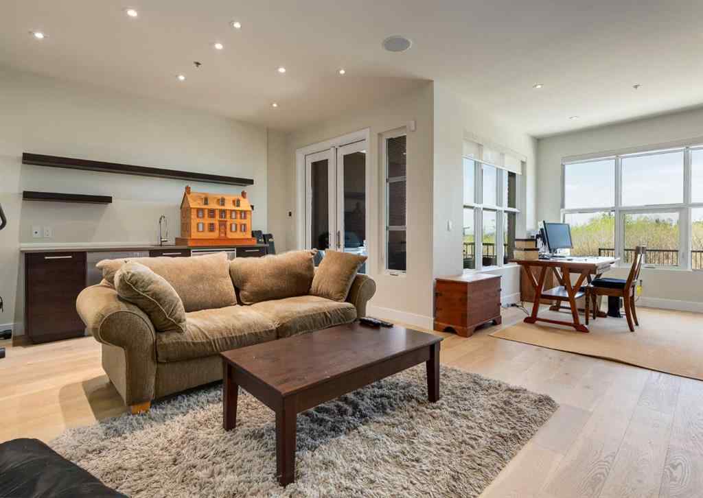 MLS® A2231335 - 113 Aspen Meadows Hill SW in Aspen Woods Calgary, Residential
