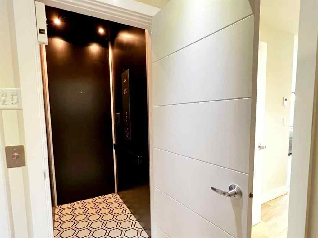 MLS® A2231335 - 113 Aspen Meadows Hill SW in Aspen Woods Calgary, Residential