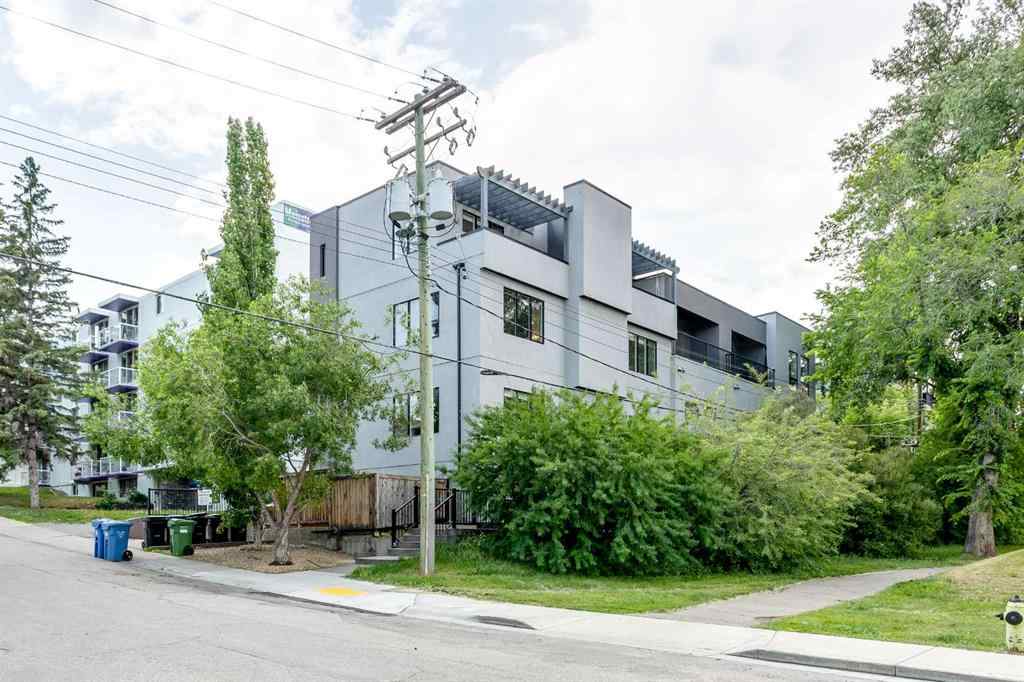 MLS® A2231340 - Unit #1 2101 17 Street SW in Bankview Calgary, Residential