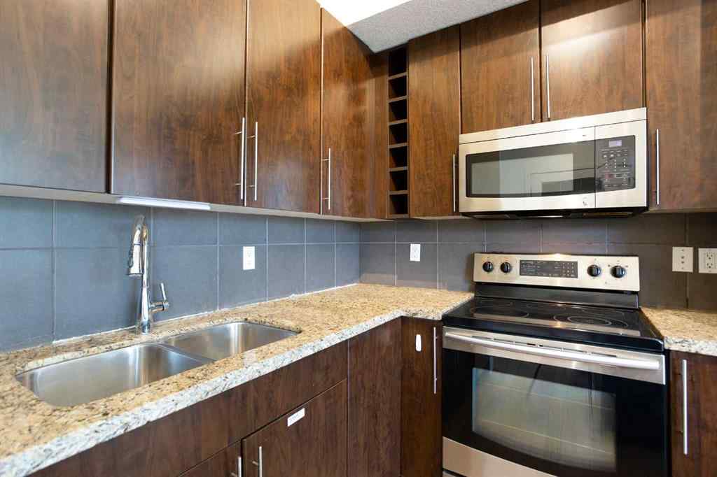 MLS® A2231340 - Unit #1 2101 17 Street SW in Bankview Calgary, Residential