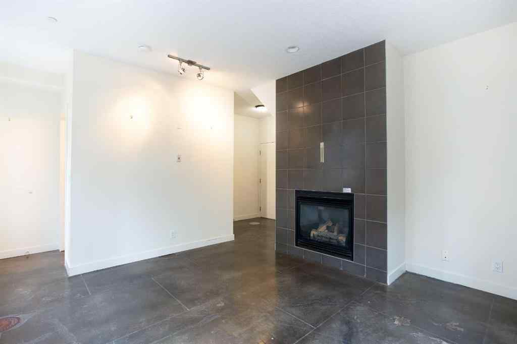 MLS® A2231340 - Unit #1 2101 17 Street SW in Bankview Calgary, Residential