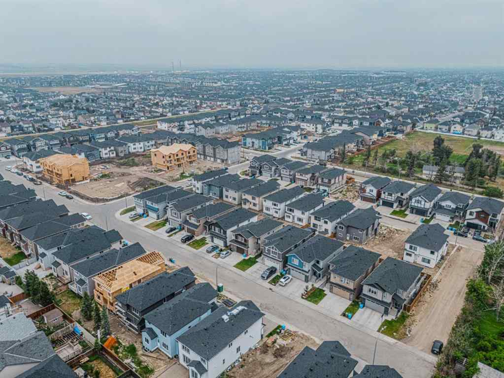 MLS® A2231355 - 137 saddlecrest Circle NE in Saddle Ridge Calgary, Residential