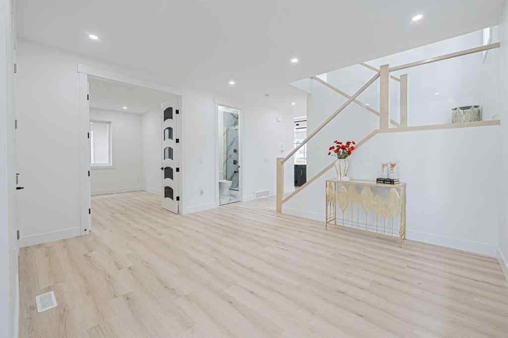 MLS® A2231355 - 137 saddlecrest Circle NE in Saddle Ridge Calgary, Residential