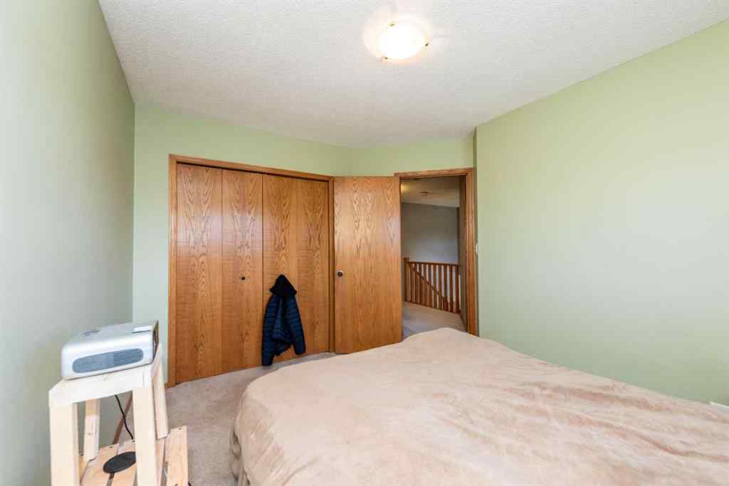 MLS® A2231360 - 363 Hawktree Circle NW in Hawkwood Calgary, Residential
