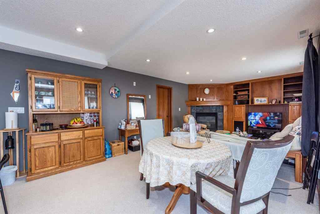 MLS® A2231360 - 363 Hawktree Circle NW in Hawkwood Calgary, Residential