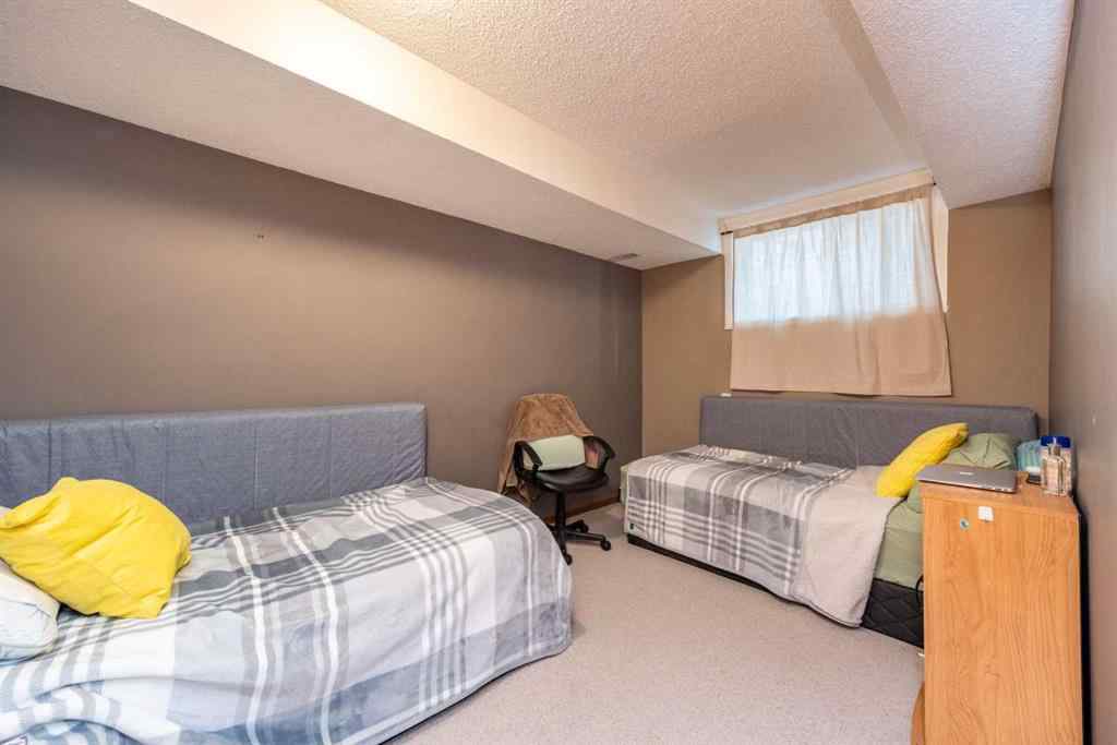 MLS® A2231360 - 363 Hawktree Circle NW in Hawkwood Calgary, Residential