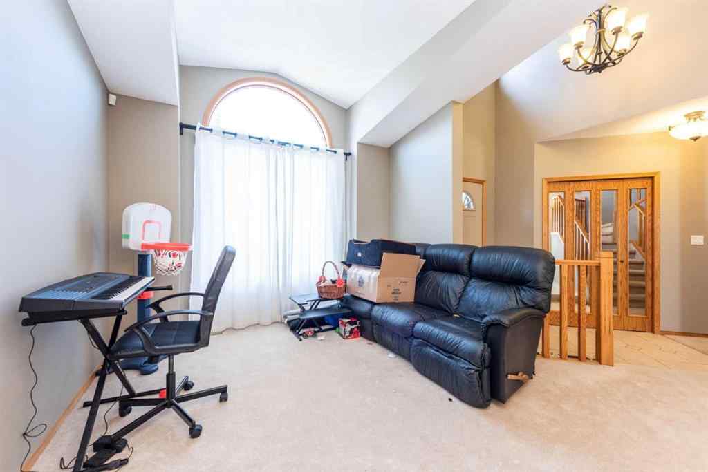 MLS® A2231360 - 363 Hawktree Circle NW in Hawkwood Calgary, Residential