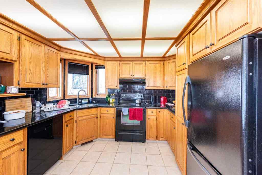 MLS® A2231360 - 363 Hawktree Circle NW in Hawkwood Calgary, Residential
