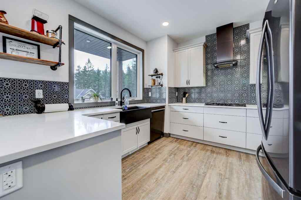 MLS® A2231391 - 230 Southmore Place  in NONE Blairmore, Residential