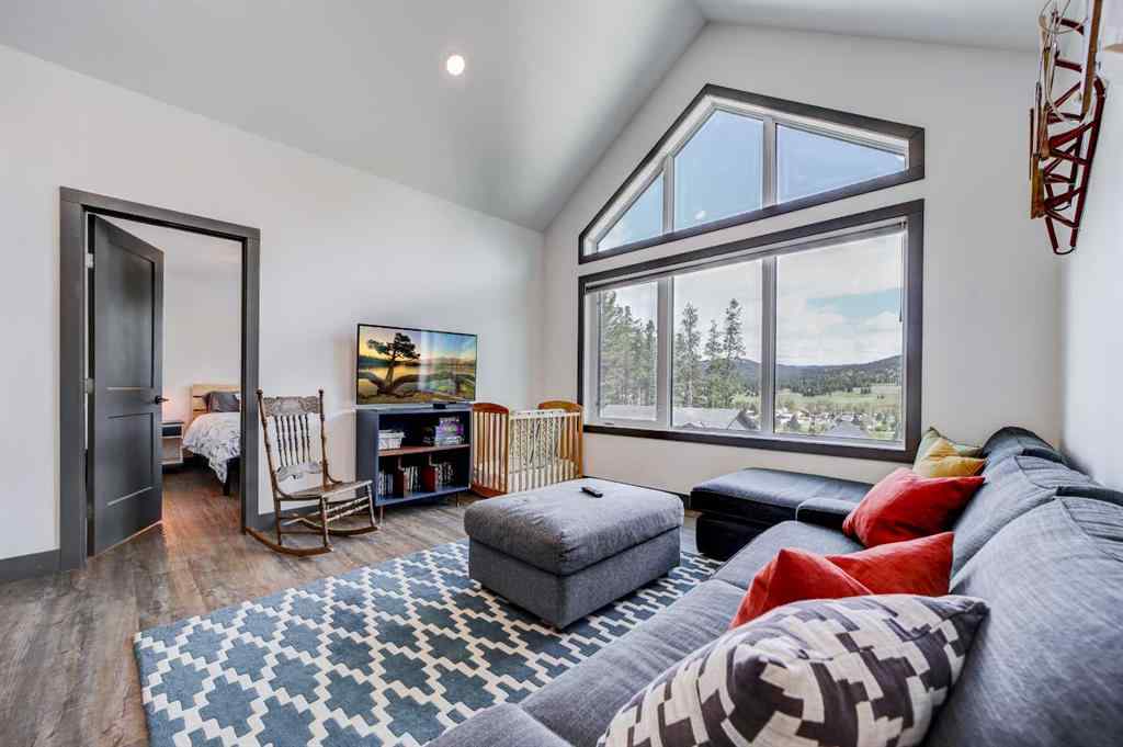 MLS® A2231391 - 230 Southmore Place  in NONE Blairmore, Residential