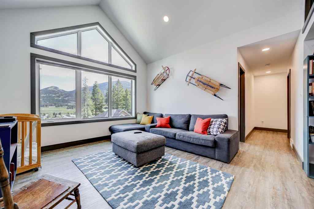 MLS® A2231391 - 230 Southmore Place  in NONE Blairmore, Residential