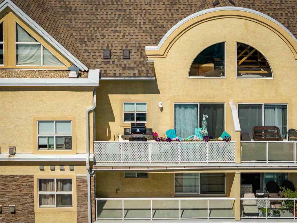 MLS® A2231397 - Unit #404 1631 28 Avenue SW in South Calgary Calgary, Residential