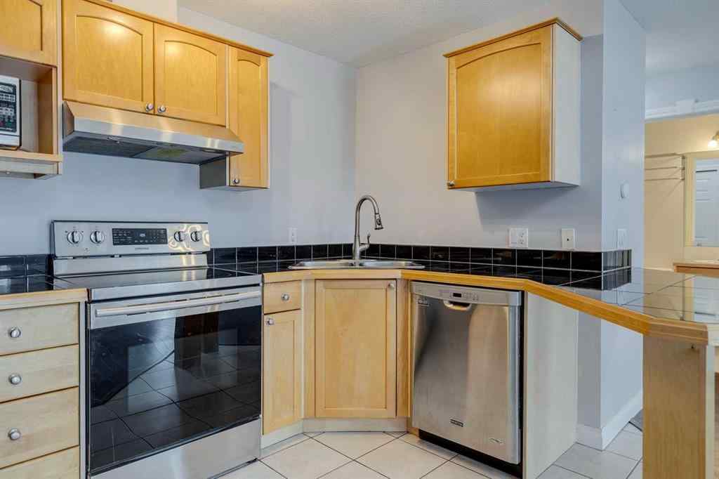 MLS® A2231397 - Unit #404 1631 28 Avenue SW in South Calgary Calgary, Residential