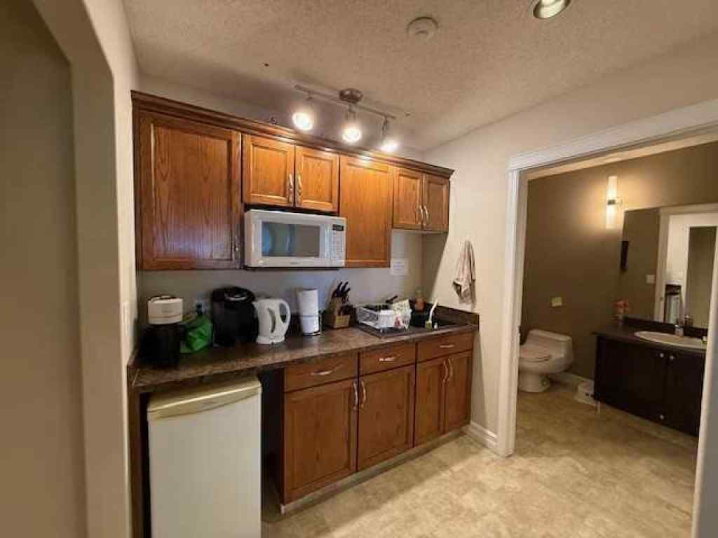 MLS® A2231401 - Unit #101 8715 109 Street  in Richmond Industrial Park Grande Prairie, Commercial