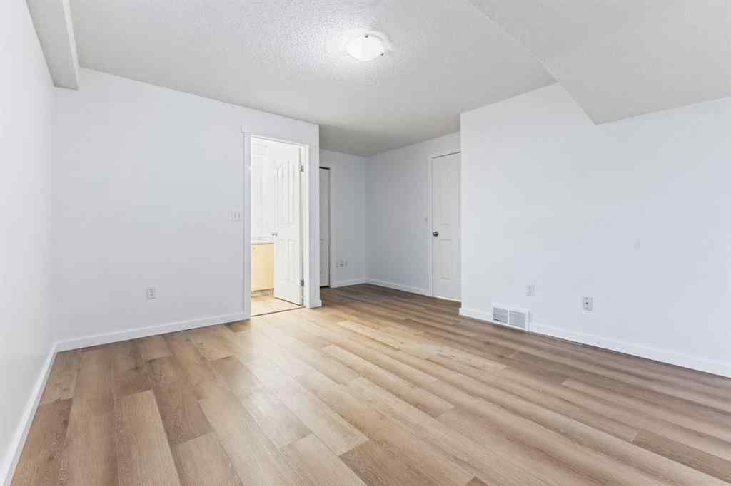 MLS® A2231403 - 42 Citadel Meadow Gardens NW in Citadel Calgary, Residential
