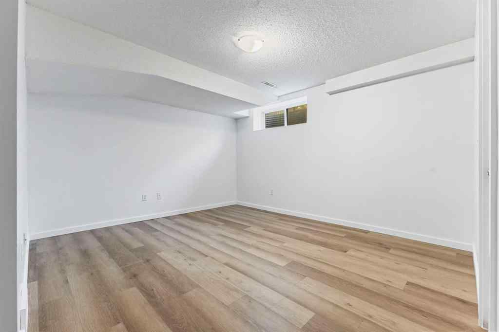 MLS® A2231403 - 42 Citadel Meadow Gardens NW in Citadel Calgary, Residential
