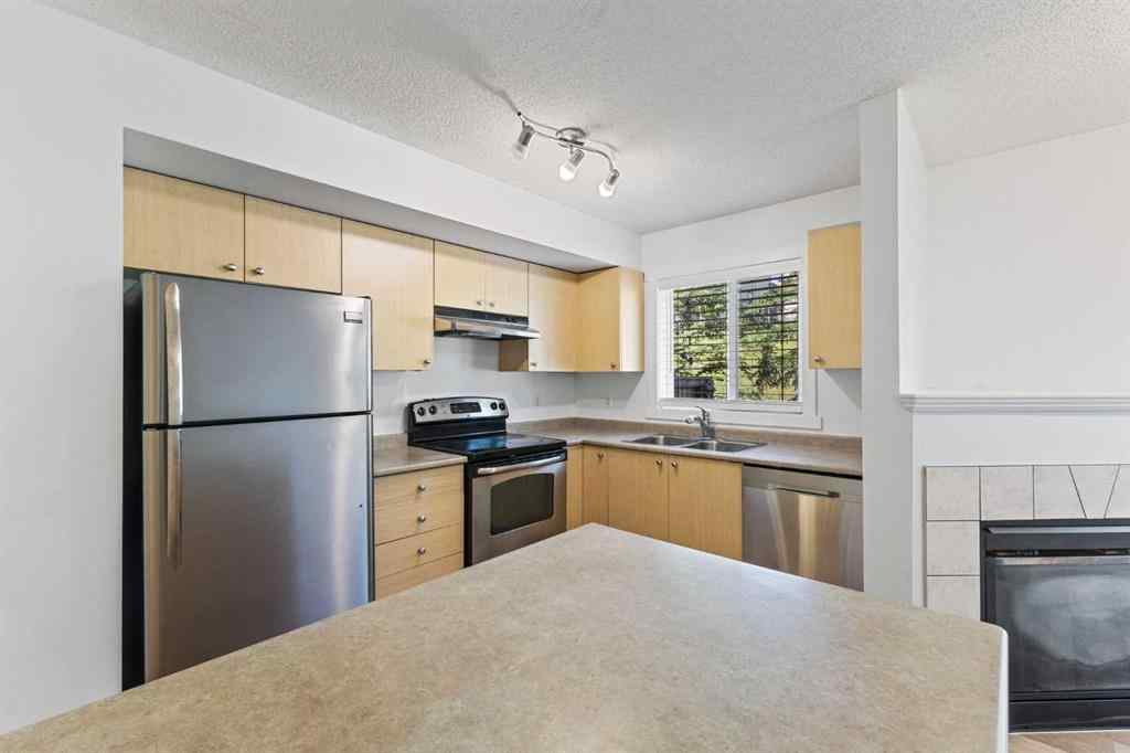 MLS® A2231403 - 42 Citadel Meadow Gardens NW in Citadel Calgary, Residential