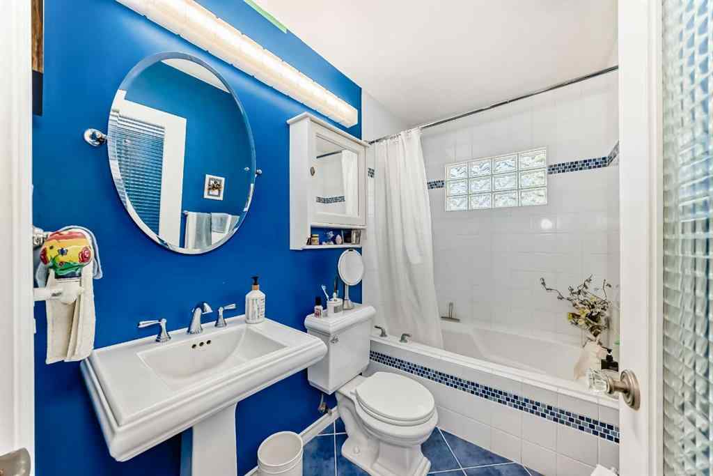 MLS® A2231409 - 52 Windermere Road SW in Wildwood Calgary, Residential