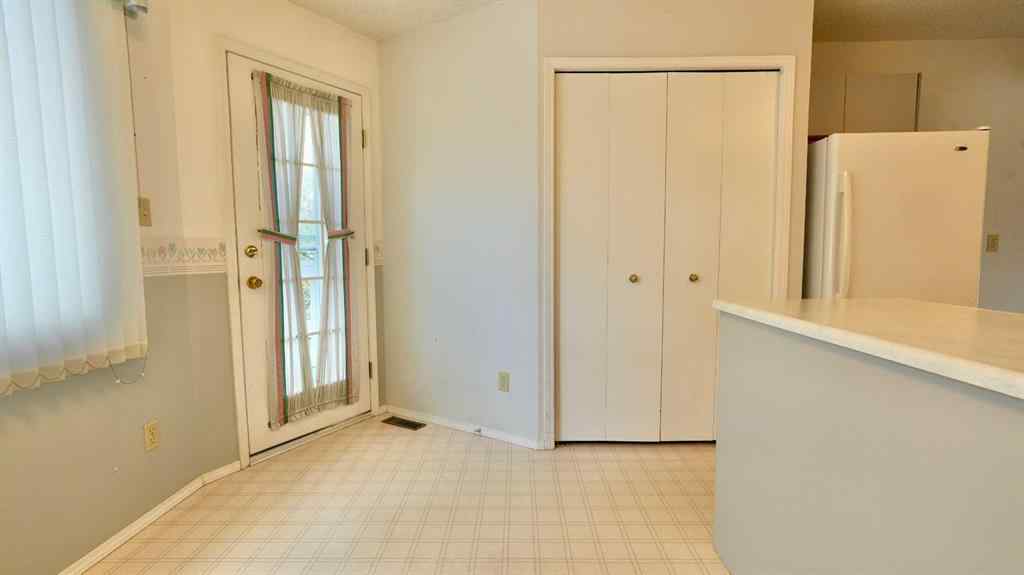 MLS® A2231426 - 8106 105 Avenue  in Saddleback Ridge Peace River, Residential