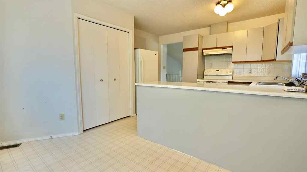 MLS® A2231426 - 8106 105 Avenue  in Saddleback Ridge Peace River, Residential