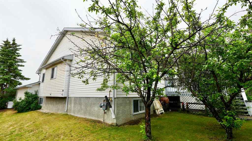 MLS® A2231426 - 8106 105 Avenue  in Saddleback Ridge Peace River, Residential