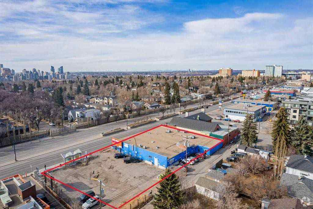 MLS® A2231429 - 526 16 Avenue NW in Mount Pleasant Calgary, Commercial