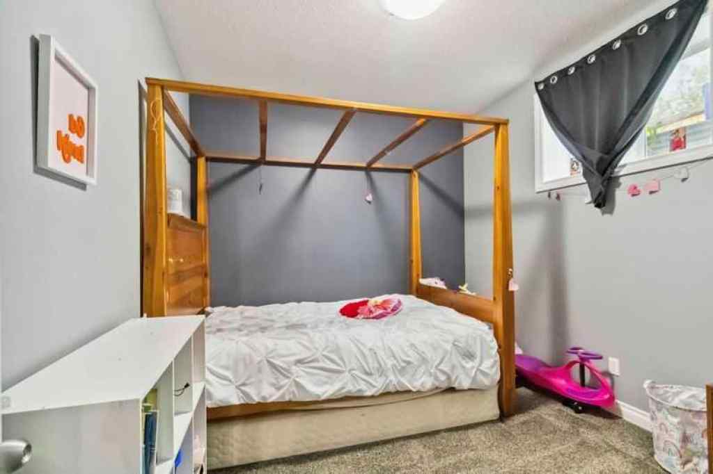 MLS® A2231444 - 221 Ash Way  in Timberlea Fort McMurray, Residential