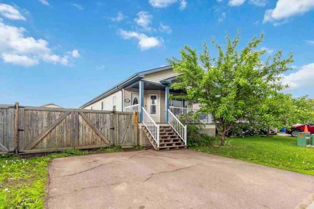 MLS® A2231444 - 221 Ash Way  in Timberlea Fort McMurray, Residential