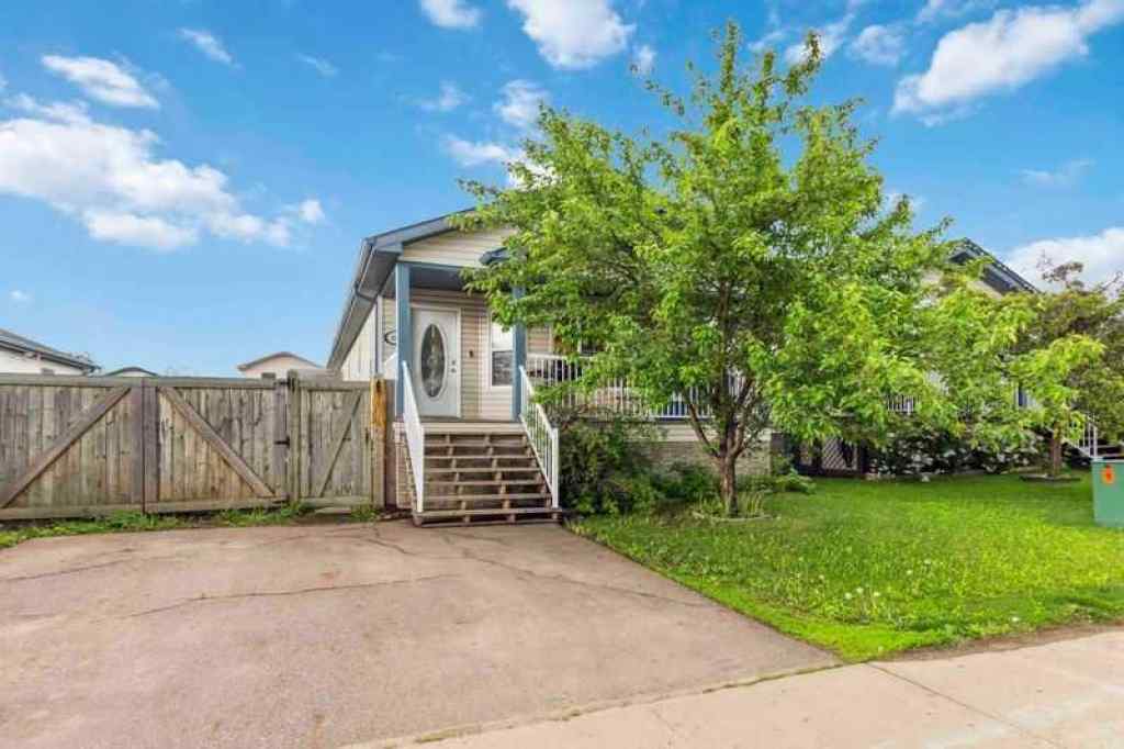 MLS® A2231444 - 221 Ash Way  in Timberlea Fort McMurray, Residential
