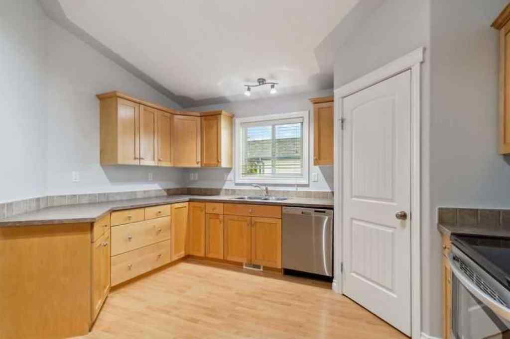 MLS® A2231444 - 221 Ash Way  in Timberlea Fort McMurray, Residential