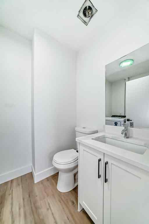 MLS® A2231447 - Unit #B 1415 44 Street SE in Forest Lawn Calgary, Residential
