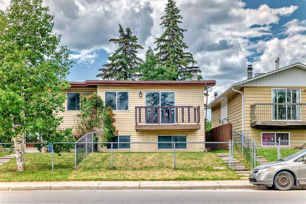 MLS® A2231447 - Unit #B 1415 44 Street SE in Forest Lawn Calgary, Residential