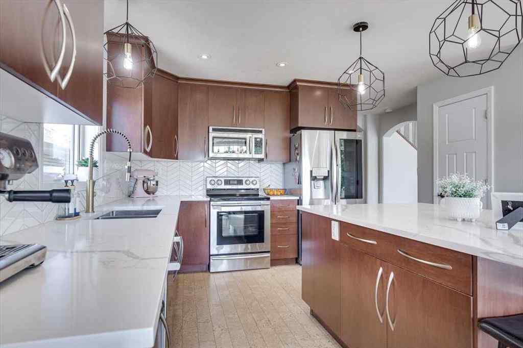 MLS® A2231459 - 4 Sage Link  in Sunnybrook South Red Deer, Residential