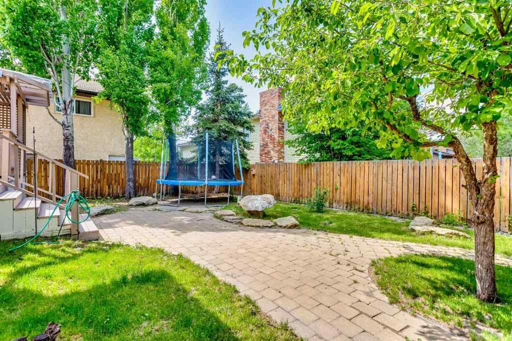 MLS® A2231472 - 123 Woodbend Way  in Woodhaven Okotoks, Residential