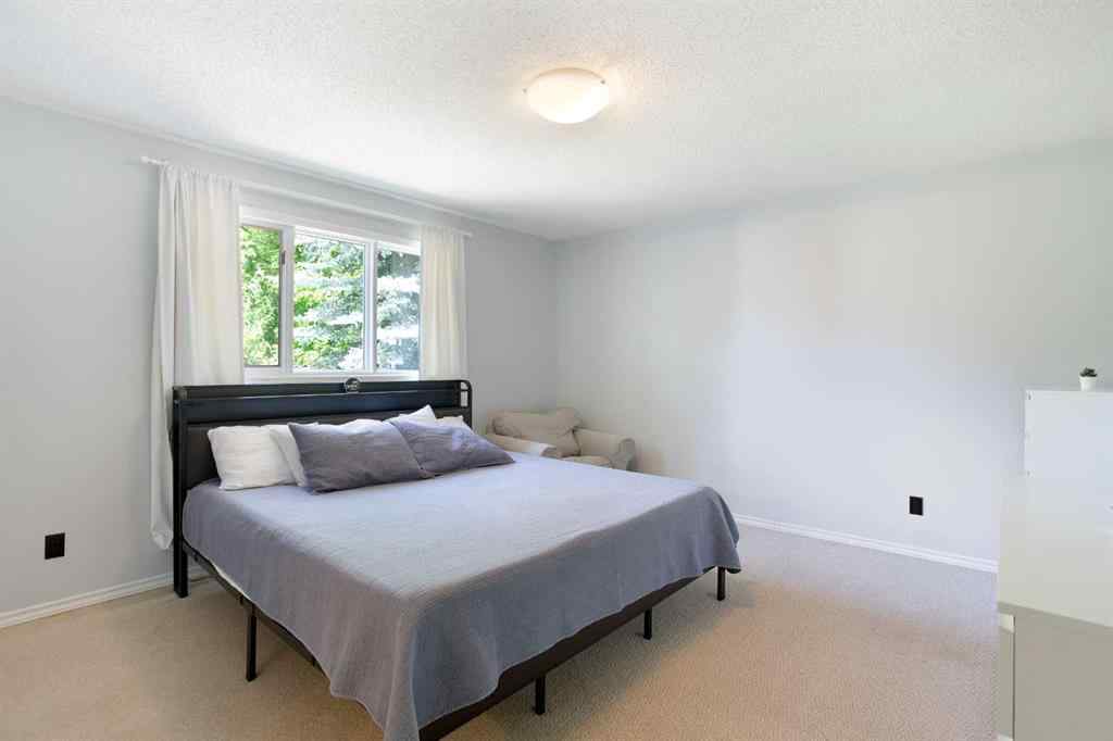 MLS® A2231472 - 123 Woodbend Way  in Woodhaven Okotoks, Residential