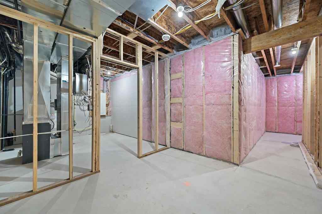MLS® A2231479 - 13 Bayview Mews SW in Bayview Airdrie, Residential