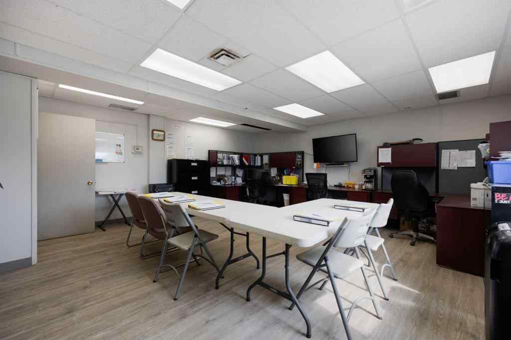 MLS® A2231511 - 8030 Golosky Avenue  in Downtown Fort McMurray, Commercial