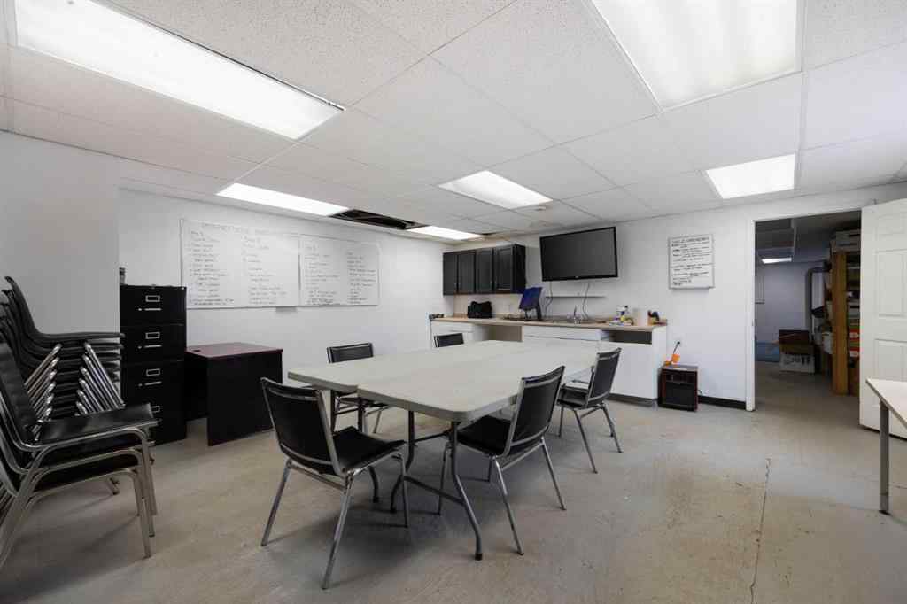 MLS® A2231511 - 8030 Golosky Avenue  in Downtown Fort McMurray, Commercial