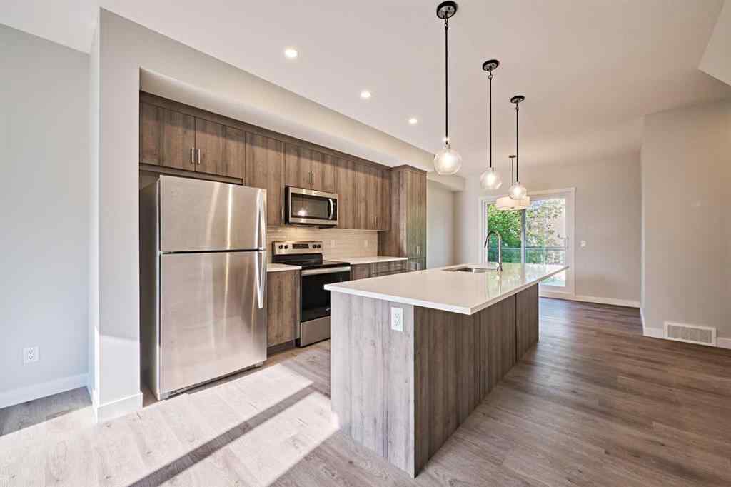 MLS® A2231520 - 444 Shawnee Square SW in Shawnee Slopes Calgary, Residential