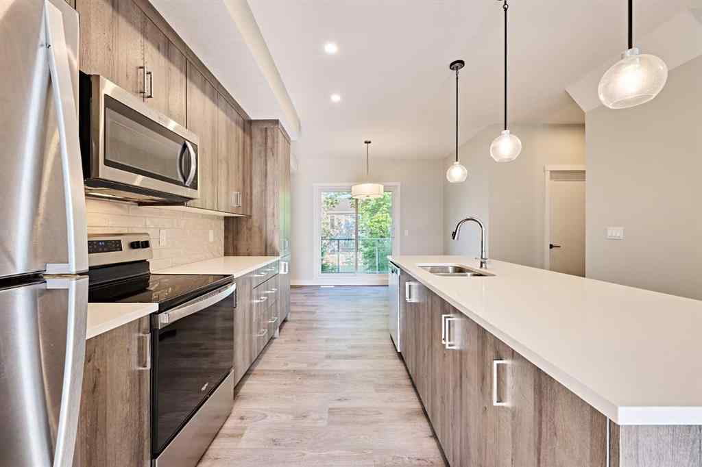 MLS® A2231520 - 444 Shawnee Square SW in Shawnee Slopes Calgary, Residential