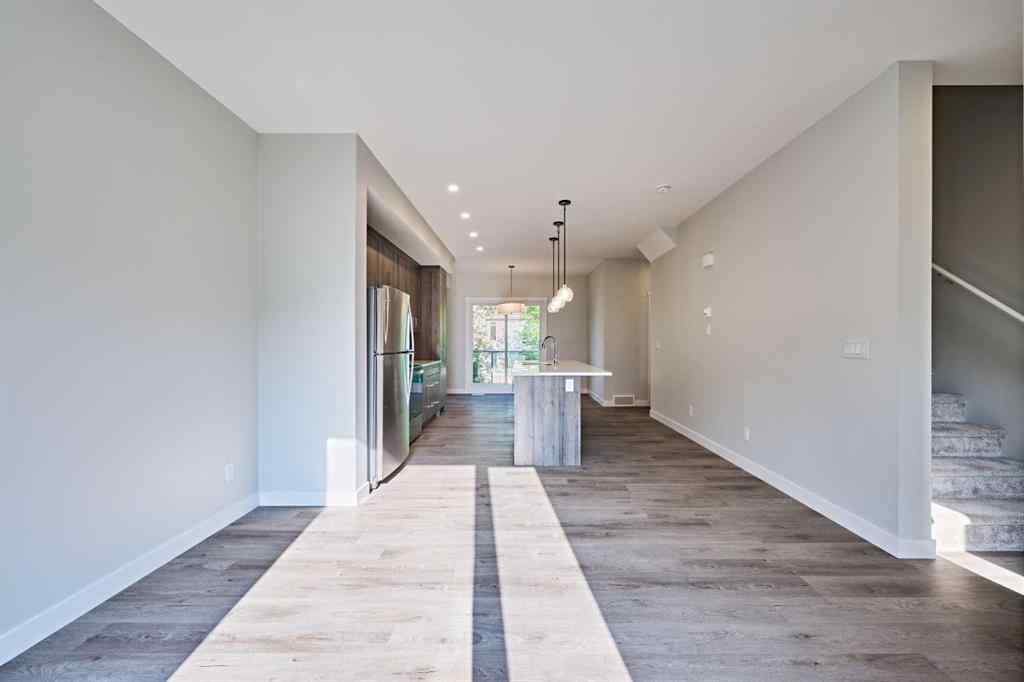 MLS® A2231520 - 444 Shawnee Square SW in Shawnee Slopes Calgary, Residential