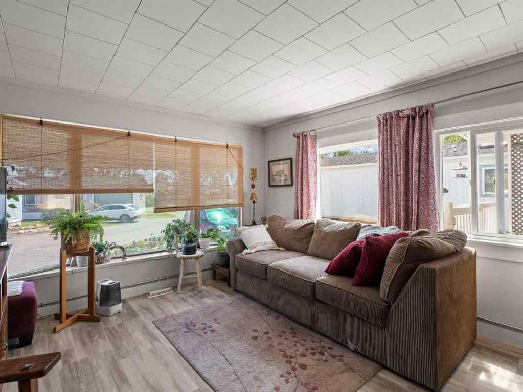 MLS® A2231537 - 25 Homestead Way SE in NONE High River, Mobile