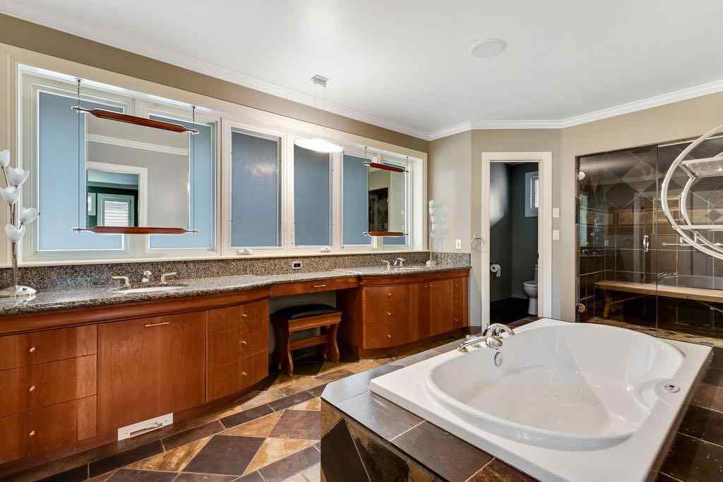 MLS® A2231542 - 35 Eagle Ridge Drive SW in Eagle Ridge Calgary, Residential