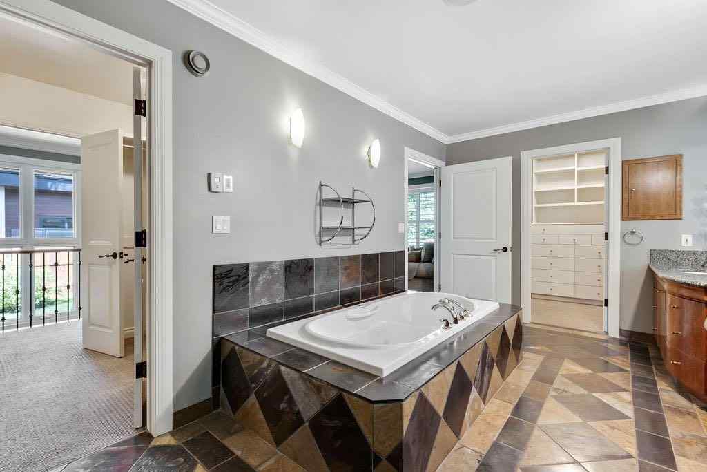 MLS® A2231542 - 35 Eagle Ridge Drive SW in Eagle Ridge Calgary, Residential