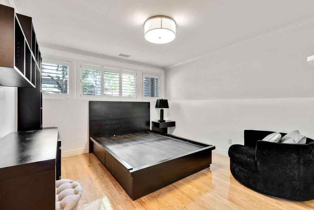 MLS® A2231542 - 35 Eagle Ridge Drive SW in Eagle Ridge Calgary, Residential