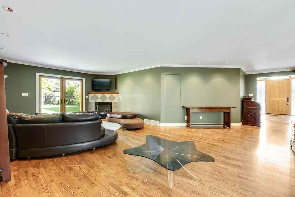 MLS® A2231542 - 35 Eagle Ridge Drive SW in Eagle Ridge Calgary, Residential
