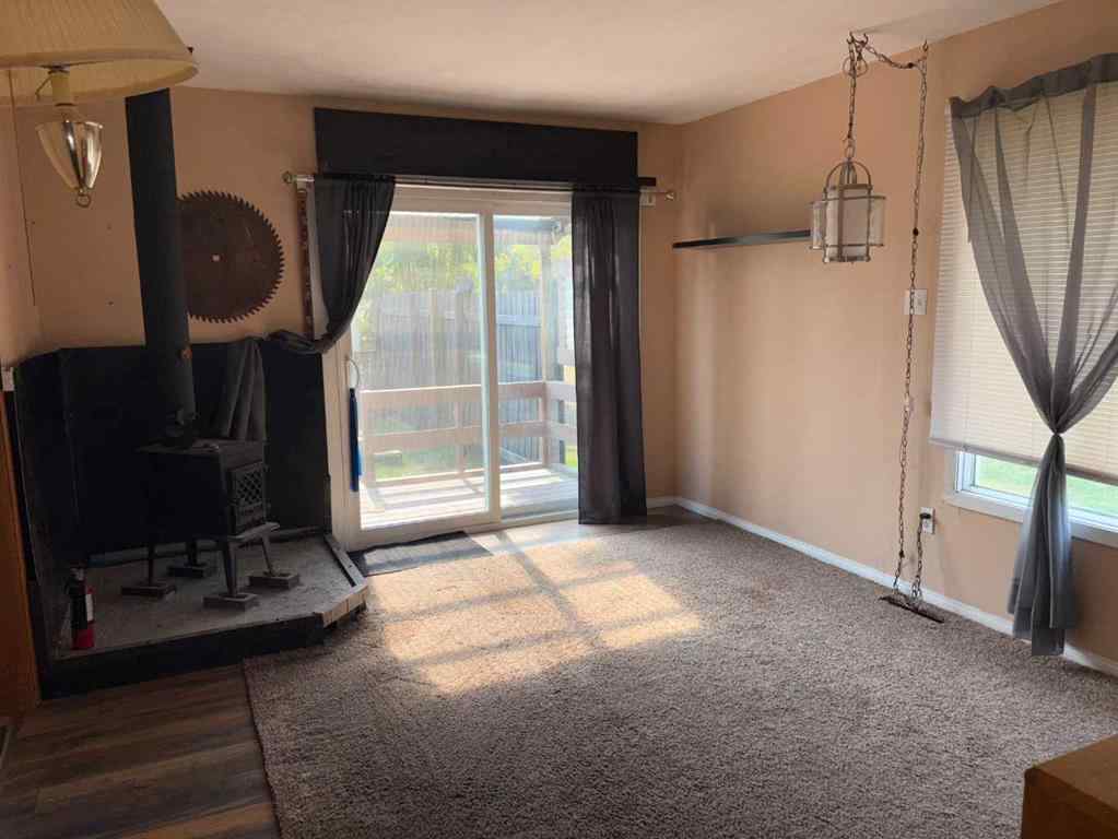 MLS® A2231549 - 5047 48 Street  in Mannville Mannville, Residential