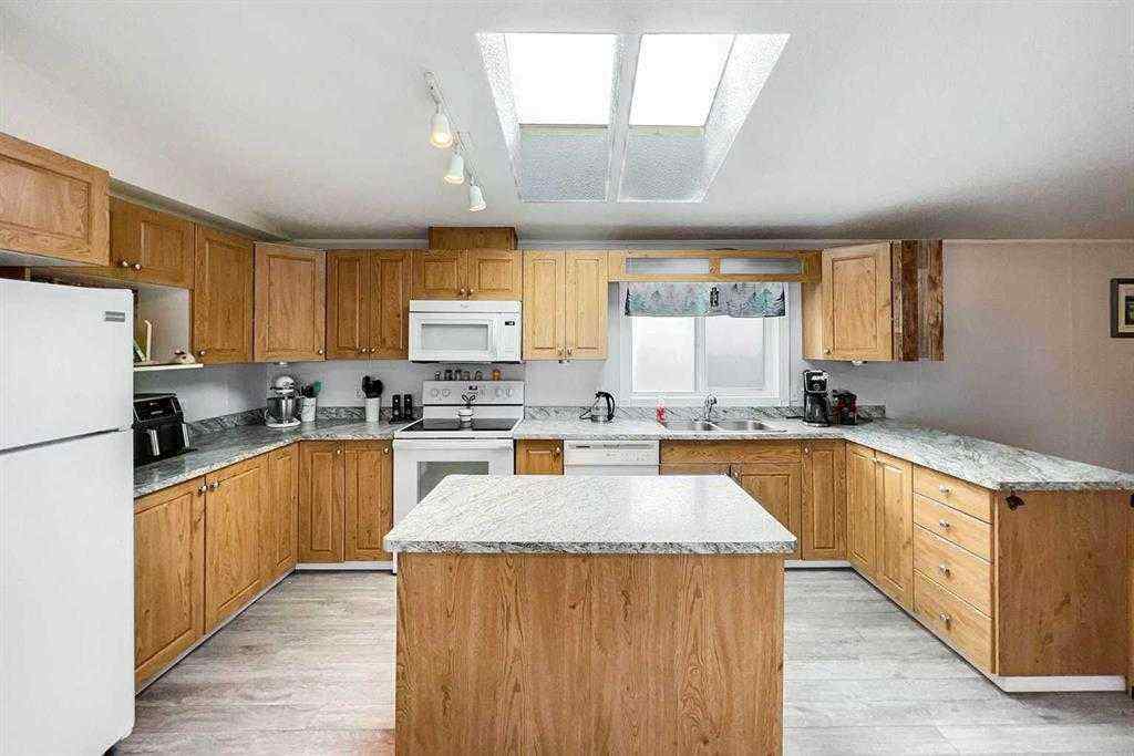 MLS® A2231555 - 268 Harpe Way  in Timberlea Fort McMurray, Residential