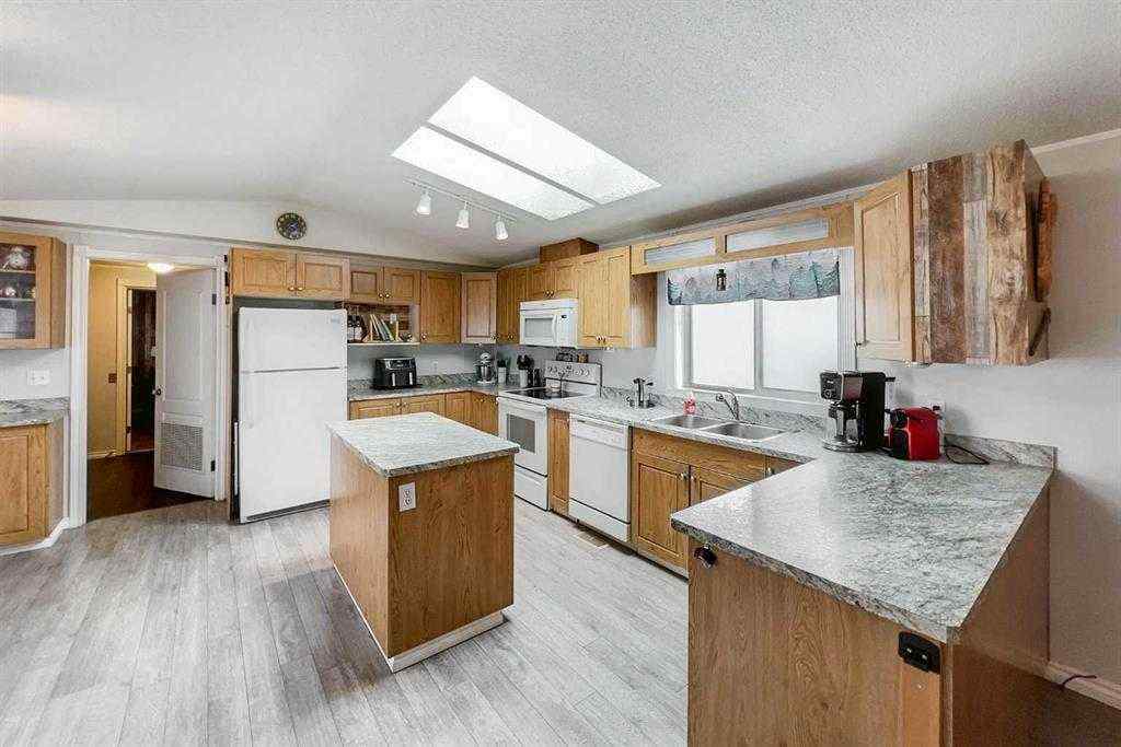 MLS® A2231555 - 268 Harpe Way  in Timberlea Fort McMurray, Residential